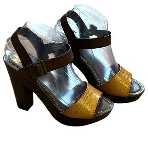 BAMBOO FABIOLA PLATFORM CHUNKY HEEL ANKLE STRAP SANDALS GOLD BROWN SIZE 8.5